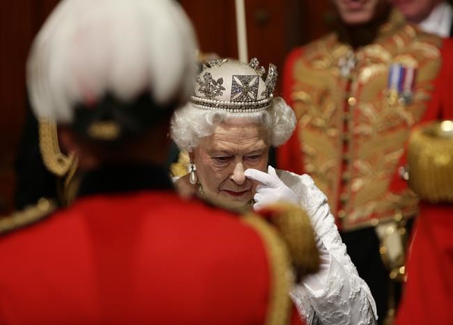 UK tabloid reprimanded for claiming queen supports 'Brexit' | iNFOnews.ca