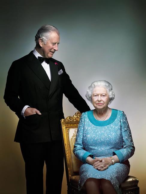 Queen's new portrait features Prince Charles as guest star | iNFOnews.ca Queen's new portrait features Prince Charles as guest star | iNFOnews.ca