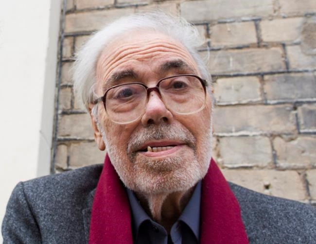 Alan Simpson, writer of classic British sitcoms, dies at 87 | iNFOnews.ca