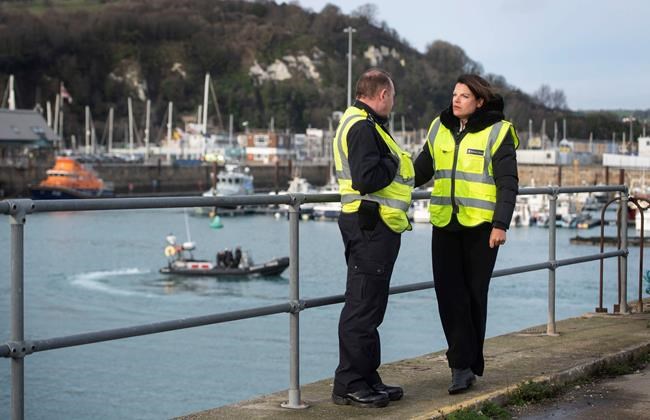 UK minister questions asylum claims by migrants from the sea | iNFOnews.ca UK minister questions asylum claims by migrants from the sea | iNFOnews.ca
