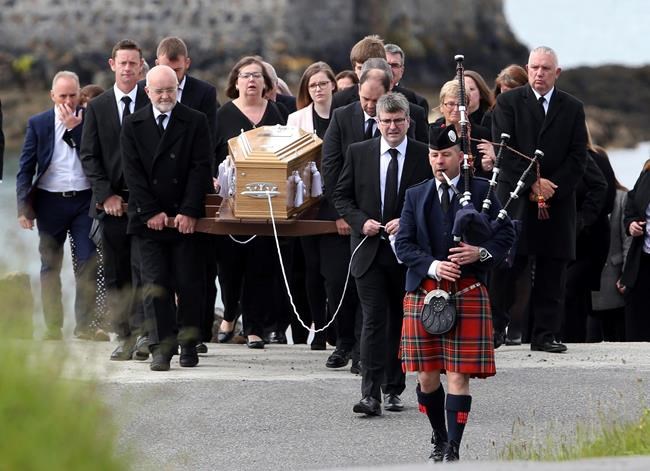 Police arrest man at Heathrow in connection to concert blast | iNFOnews.ca