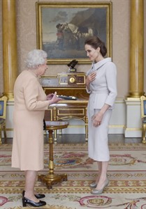 Queen makes actress Angelina Jolie an honorary dame in palace ceremony | iNFOnews.ca