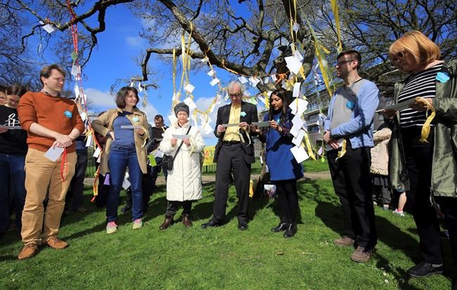 Family holds ceremony to remember detained woman | iNFOnews.ca