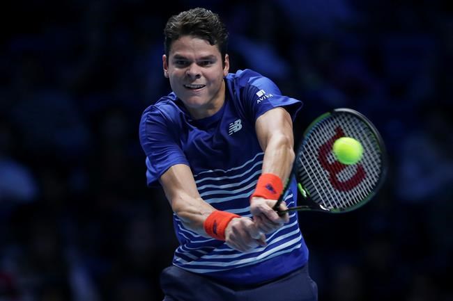 Djokovic wins opening match at ATP finals, beats Thiem in 3 | iNFOnews.ca