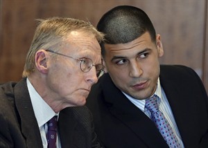 Aaron Hernandez due in court to answer to assault charge, seek dismissal of murder charge | iNFOnews.ca CP28776774