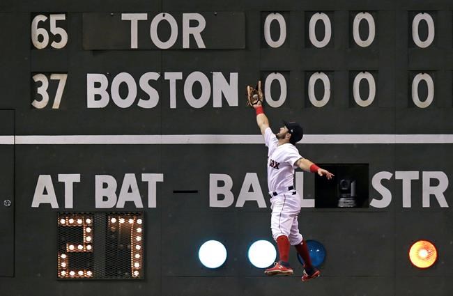Red Sox become 1st team in majors to clinch playoff spot | iNFOnews.ca Red Sox become 1st team in majors to clinch playoff spot | iNFOnews.ca