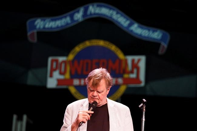 Keillor hosts his last 'Companion' in Hollywood Bowl | iNFOnews.ca Keillor hosts his last 'Companion' in Hollywood Bowl | iNFOnews.ca