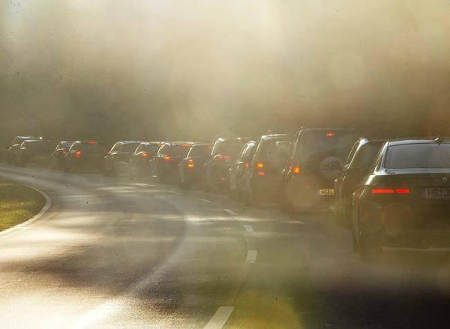 German official rebuffs call for halt to emissions checks | iNFOnews.ca