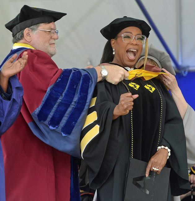Oprah Winfrey tells grads to seek fulfilment in service | iNFOnews.ca Oprah Winfrey tells grads to seek fulfilment in service | iNFOnews.ca