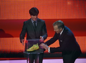 Mario Goetze's World Cup-winning shoe fetches nearly $2.5 million at German charity gala | iNFOnews.ca CP31015161