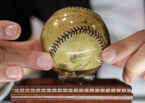 Babe Ruth's Red Sox contract fetches $1M at auction, among other sports items | iNFOnews.ca CP29121585