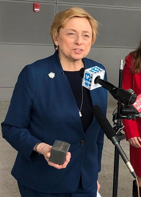 Maine governor adds boost to major power line project | iNFOnews.ca