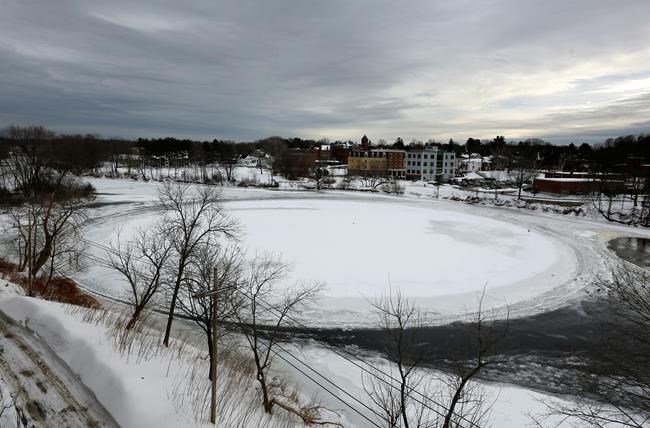 Ice disk freezes out an attempt to hack peace sign into it | iNFOnews.ca