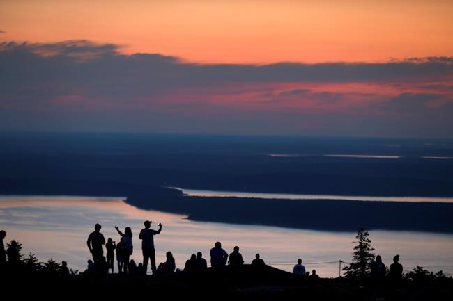 Acadia considers reservations to help with overcrowding | iNFOnews.ca