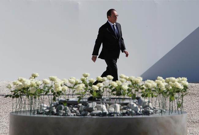 France pays tribute to victims of Nice attack | iNFOnews.ca