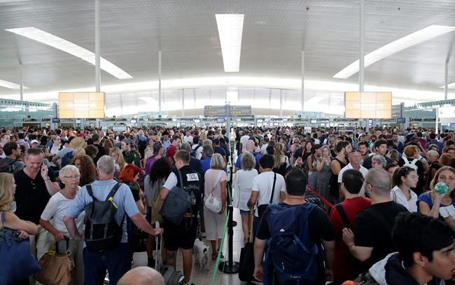 Staff strike creates queue chaos at Barcelona airport | iNFOnews.ca