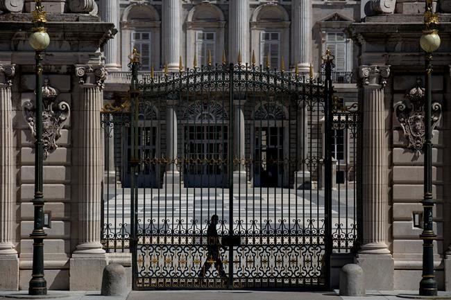 Adios, España: Former king leaves for undisclosed location | iNFOnews.ca