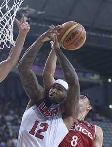 Curry makes six three-pointers, US beats Mexico to reach World Cup quarters | iNFOnews.ca