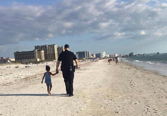 Little girl lost: Officer guides crying child to family | iNFOnews.ca