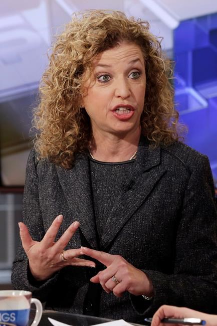 Ousted from DNC, Wasserman Schultz fighting to stay in House | iNFOnews.ca