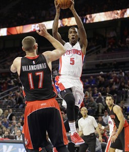 Valanciunas scores 17 as Raptors hand Pistons 12th straight home loss, 110-100 | iNFOnews.ca Valanciunas scores 17 as Raptors hand Pistons 12th straight home loss, 110-100 | iNFOnews.ca