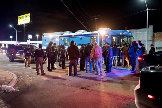 Police arrest suspect in shooting of 2 Detroit officers | iNFOnews.ca