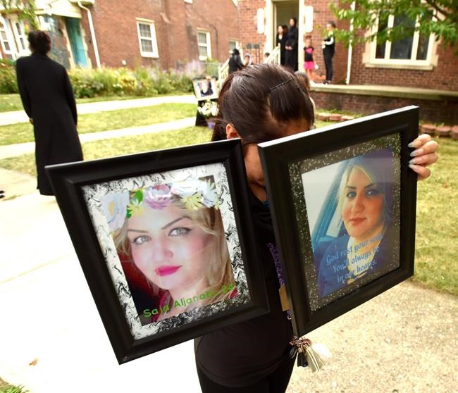 3 teenagers arrested in Michigan woman's fatal shooting | iNFOnews.ca