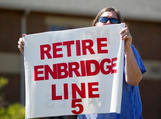 Michigan officials, company reach oil pipeline deal | iNFOnews.ca Michigan officials, company reach oil pipeline deal | iNFOnews.ca