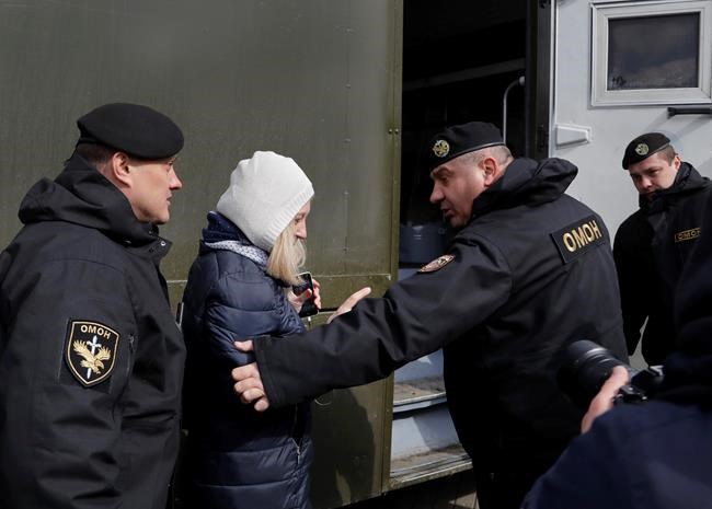 Rights group: More than 1,000 arrested in Belarus protests | iNFOnews.ca
