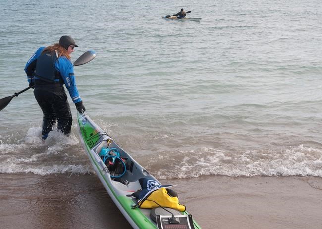 Missouri kayaker begins world record attempt in Michigan | iNFOnews.ca