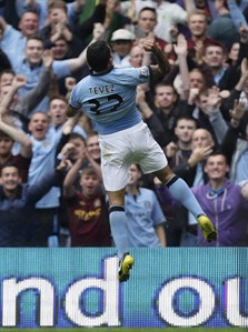 Man City recovers against Southampton to open title defence with 3-2 win; Chelsea beats Wigan | iNFOnews.ca Man City recovers against Southampton to open title defence with 3-2 win; Chelsea beats Wigan | iNFOnews.ca