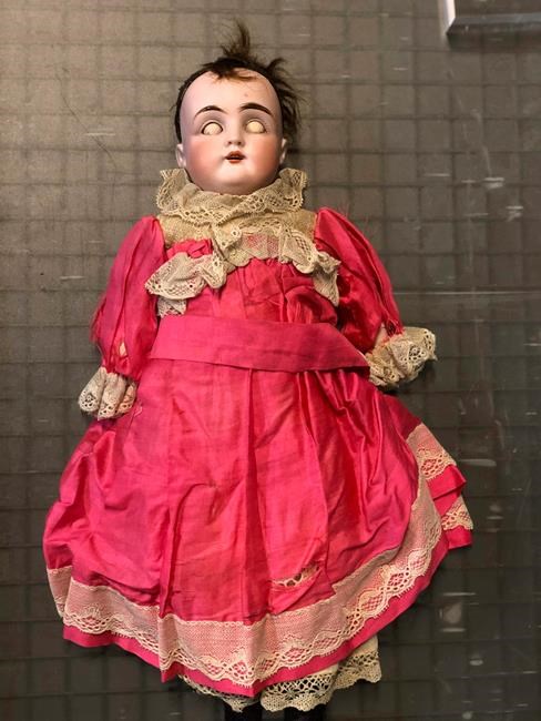 In time for Halloween, museum holds creepiest doll contest | iNFOnews.ca