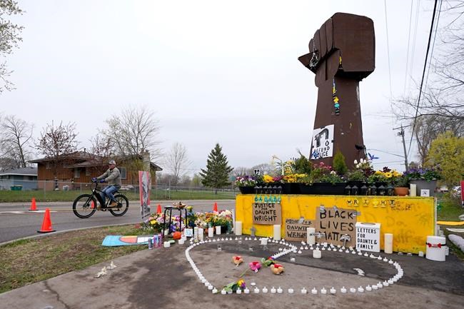 Hundreds join Daunte Wright's family on march for justice | iNFOnews.ca Hundreds join Daunte Wright's family on march for justice | iNFOnews.ca