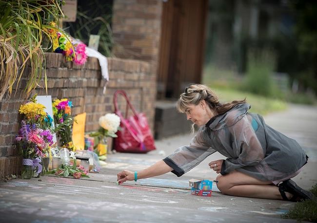 Australians see woman's shooting by police as US nightmare | iNFOnews.ca Australians see woman's shooting by police as US nightmare | iNFOnews.ca