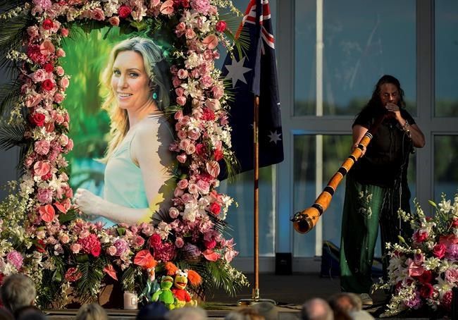 The Latest: Fiance describes night Justine Damond died | iNFOnews.ca