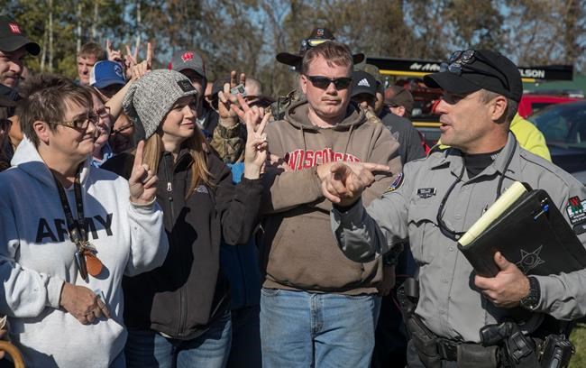 Volunteers join search for girl whose parents were killed | iNFOnews.ca