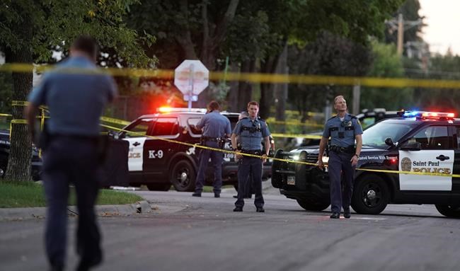 Minnesota probe says man fatally shot by police had knife | iNFOnews.ca Minnesota probe says man fatally shot by police had knife | iNFOnews.ca