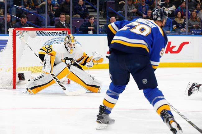 Crosby scores 2, reaches 400 goals in Pens' 4-1 win | iNFOnews.ca