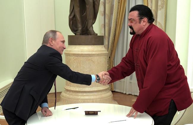 Ukraine bans American actor Steven Seagal for 5 years | iNFOnews.ca CP1172902521