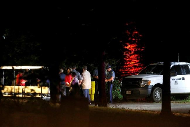 Sheriff: 11 people dead after Missouri tourist boat accident | iNFOnews.ca
