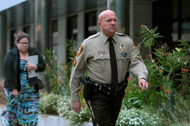 Experts: Leadership key to changing anti-gay police culture | iNFOnews.ca CP1106707606