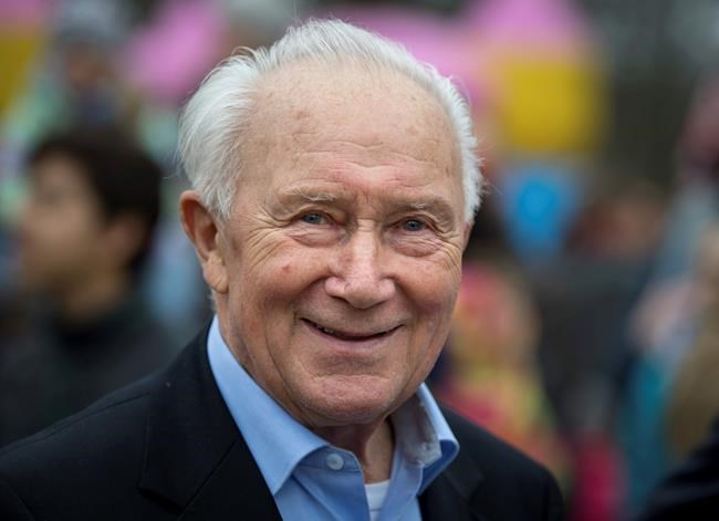 Sigmund Jaehn,1st German in space as 1970s cosmonaut, dies | iNFOnews.ca