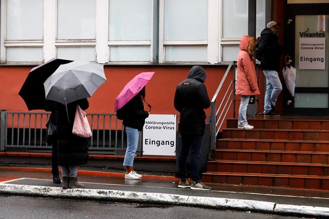 As labs ramp up, who can get tested in US for coronavirus? | iNFOnews.ca As labs ramp up, who can get tested in US for coronavirus? | iNFOnews.ca