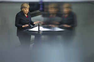 German Chancellor Merkel says European debt crisis will dominate G20 weekend summit in Mexico | iNFOnews.ca CP18794524