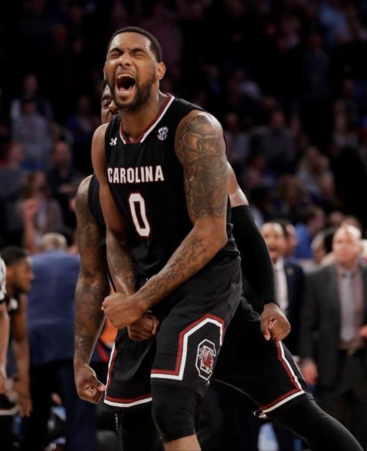 South Carolina headed to Final Four, beats Florida 77-70 | iNFOnews.ca
