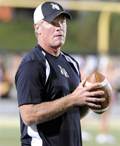 Agent: Next job for Brett Favre will be serving as assistant high school football coach | iNFOnews.ca