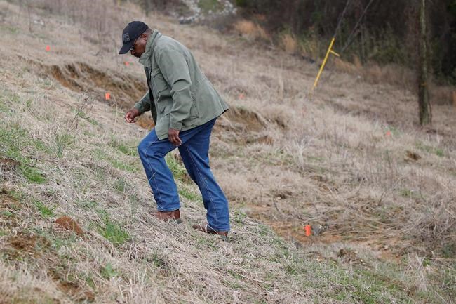 Mississippi county OKs plan to drain lake with failing dam | iNFOnews.ca Mississippi county OKs plan to drain lake with failing dam | iNFOnews.ca