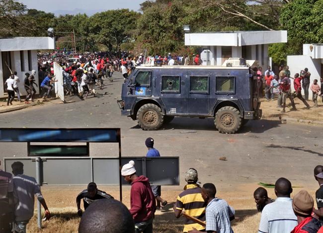Police fire tear gas as thousands in Malawi protest election | iNFOnews.ca