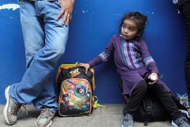 The Latest: Migrant caravan fails to arrange buses in Mexico | iNFOnews.ca The Latest: Migrant caravan fails to arrange buses in Mexico | iNFOnews.ca