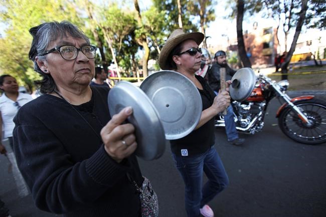 Unrest over Mexico gasoline price hike erupts into looting | iNFOnews.ca Unrest over Mexico gasoline price hike erupts into looting | iNFOnews.ca